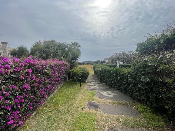 casa indipendente in vendita ad Aci Castello