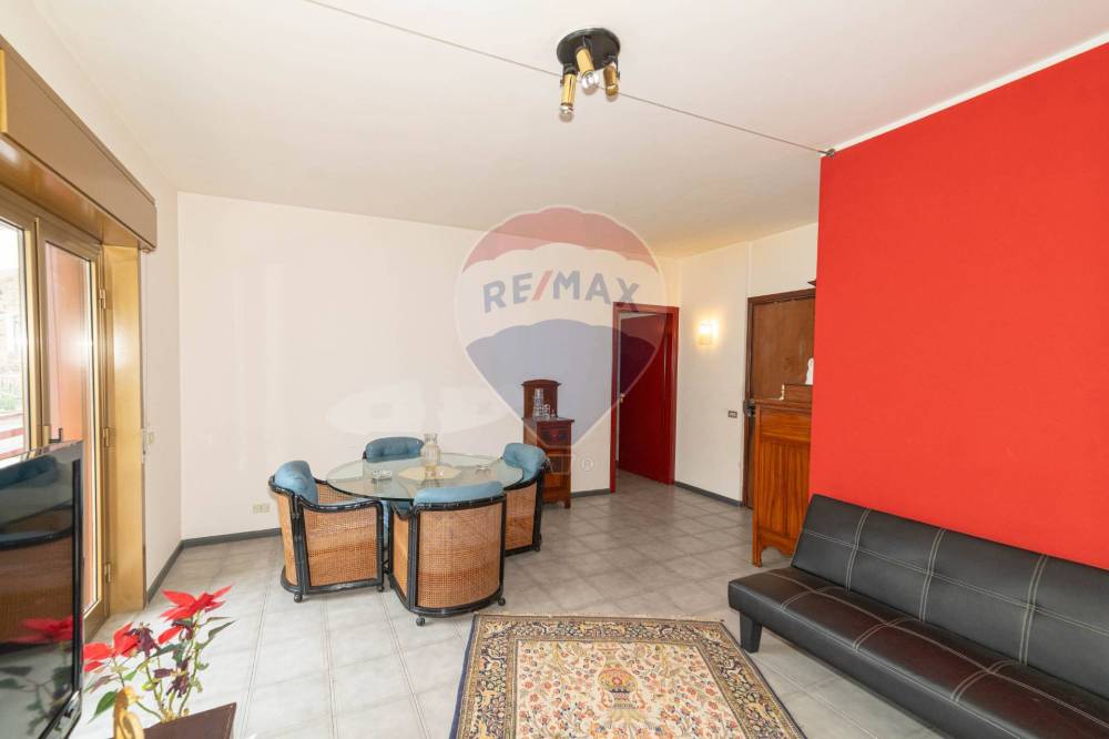appartamento in vendita ad Aci Castello in zona Ficarazzi