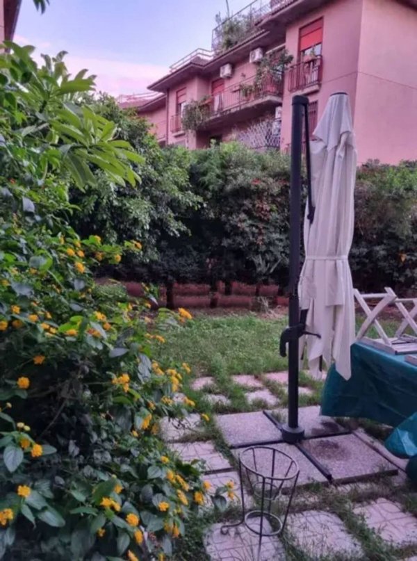 appartamento in vendita ad Aci Castello