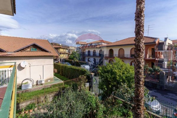 appartamento in vendita ad Aci Castello in zona Cannizzaro