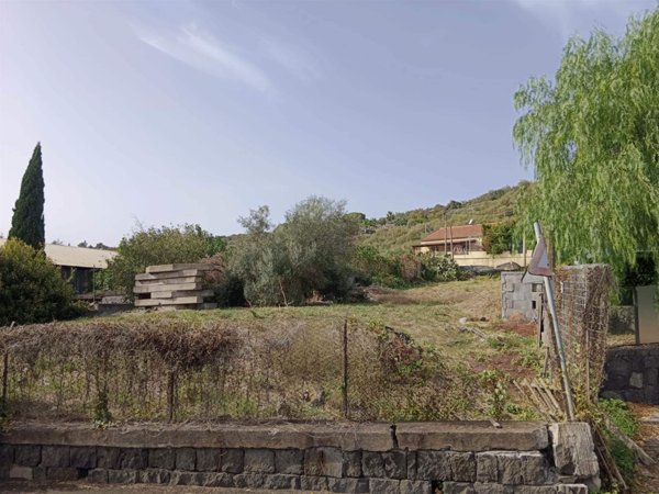 villa in vendita ad Aci Castello in zona Ficarazzi