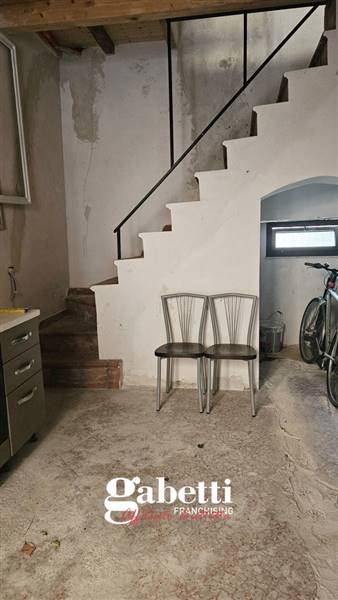 casa indipendente in vendita ad Aci Castello in zona Ficarazzi