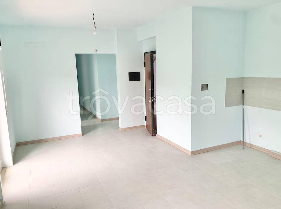 appartamento in vendita ad Aci Castello