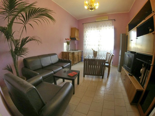 appartamento in vendita ad Aci Castello