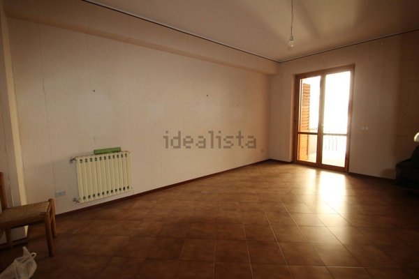 appartamento in vendita ad Aci Castello in zona Ficarazzi