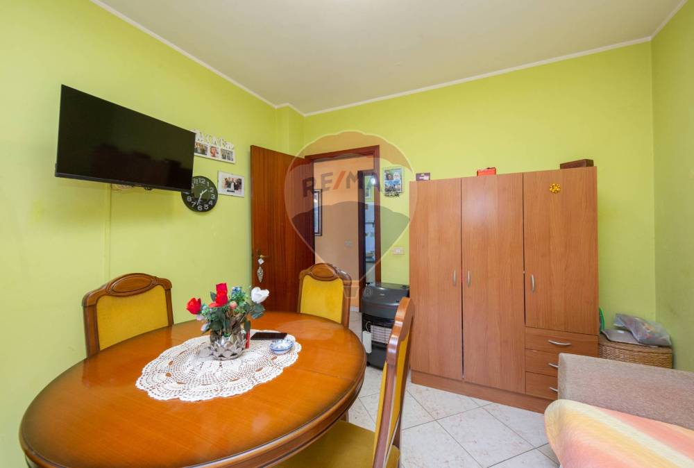 appartamento in vendita ad Aci Castello