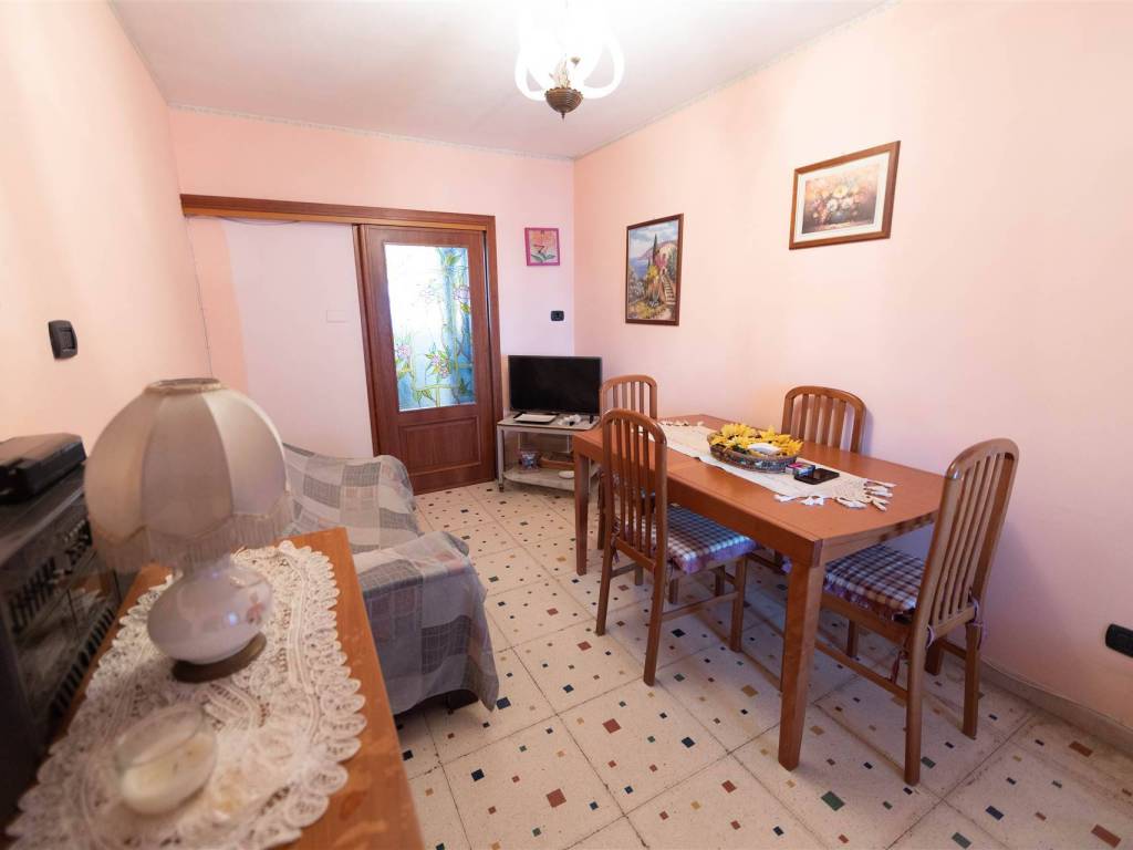 appartamento in vendita ad Aci Castello in zona Aci Trezza