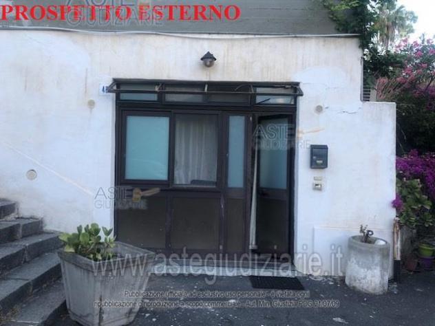 appartamento in vendita ad Aci Castello