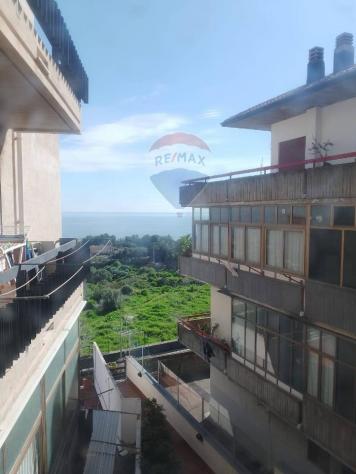 appartamento in vendita ad Aci Castello in zona Cannizzaro
