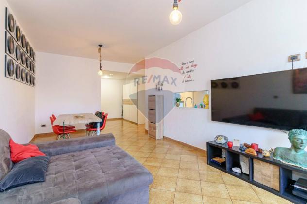 appartamento in vendita ad Aci Castello in zona Ficarazzi