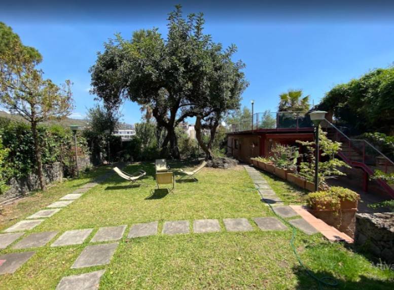casa indipendente in vendita ad Aci Castello