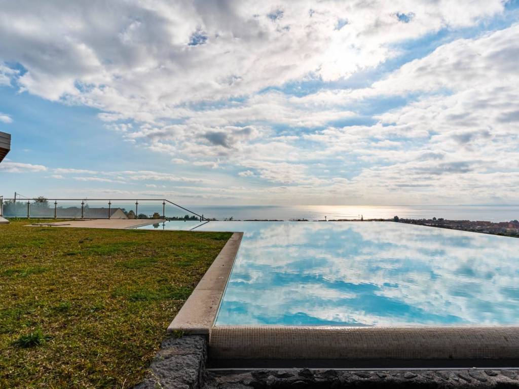 casa indipendente in vendita ad Aci Castello in zona Cannizzaro