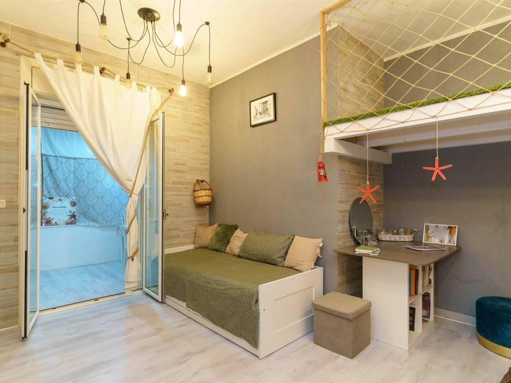 appartamento in vendita ad Aci Castello in zona Aci Trezza