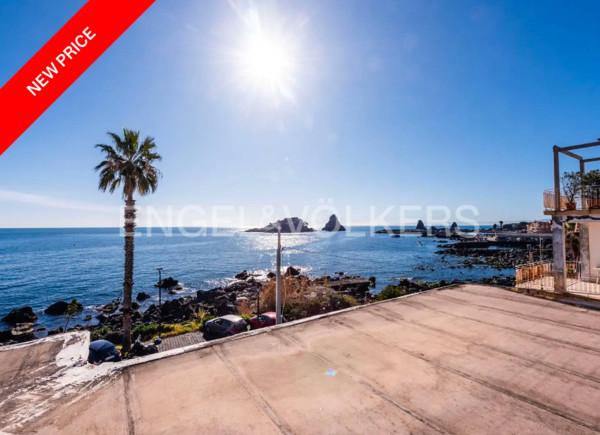 casa indipendente in vendita ad Aci Castello in zona Aci Trezza