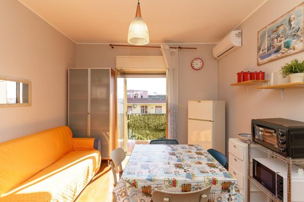 appartamento in vendita ad Aci Castello
