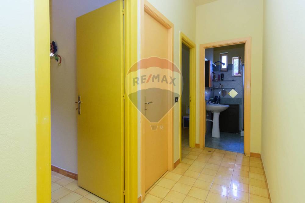 appartamento in vendita ad Aci Castello
