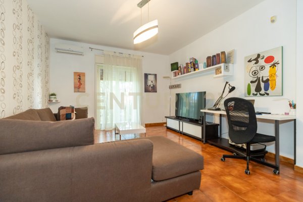 appartamento in vendita ad Aci Castello in zona Ficarazzi