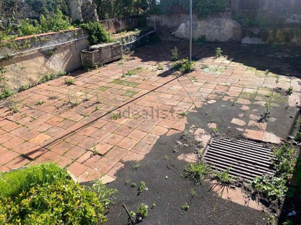 casa indipendente in vendita ad Aci Castello in zona Cannizzaro