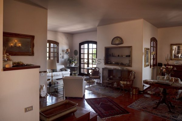 casa indipendente in vendita ad Aci Castello in zona Ficarazzi