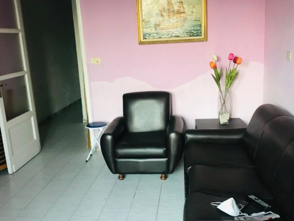 appartamento in vendita ad Aci Castello