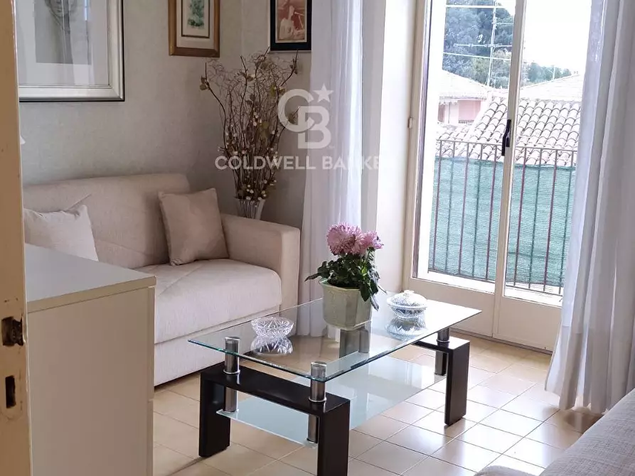 appartamento in vendita ad Aci Castello
