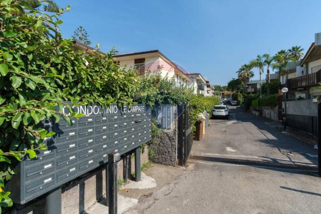 villa in vendita ad Aci Castello