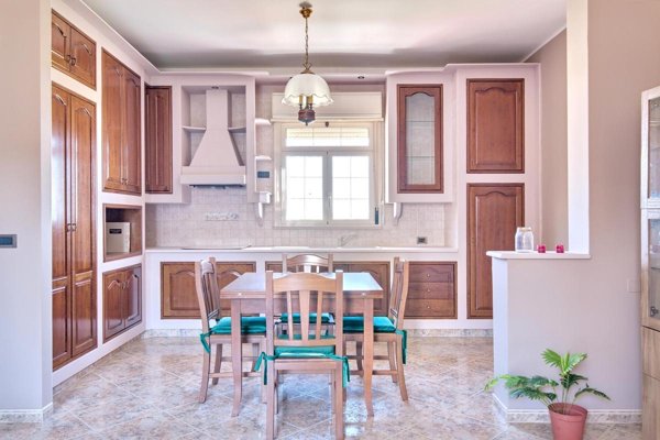 casa indipendente in vendita ad Aci Castello in zona Ficarazzi