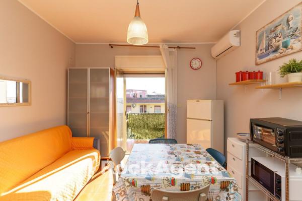 appartamento in vendita ad Aci Castello