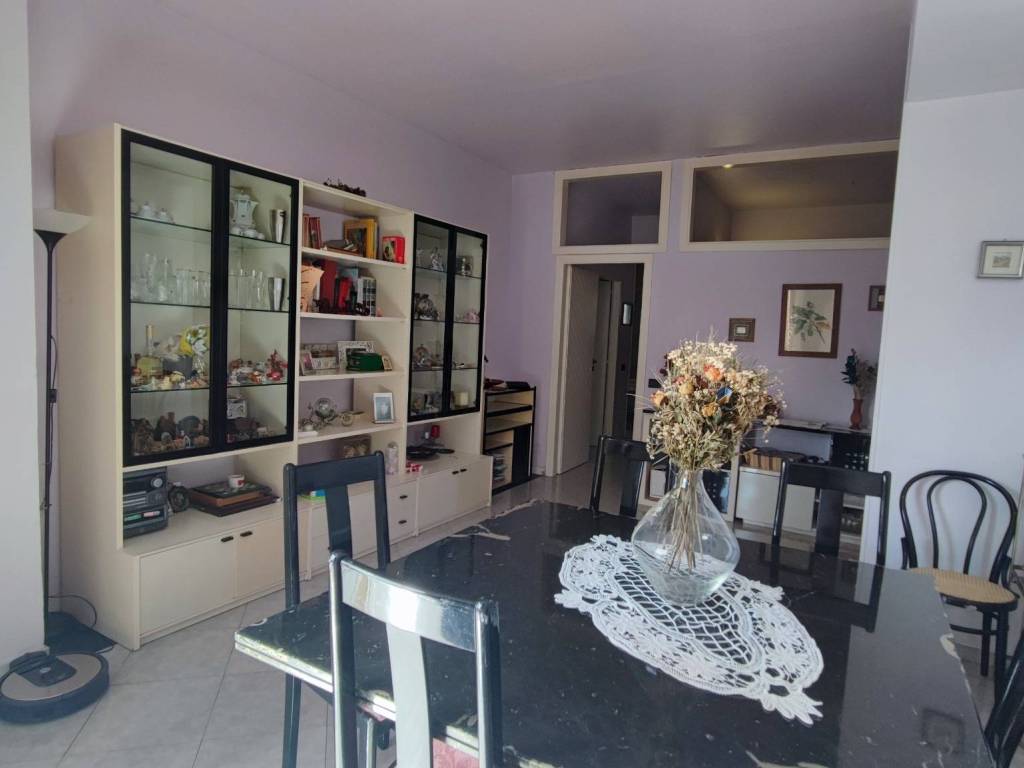appartamento in vendita ad Aci Castello