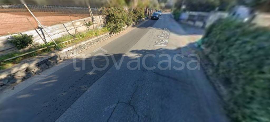 locale commerciale in vendita ad Aci Castello