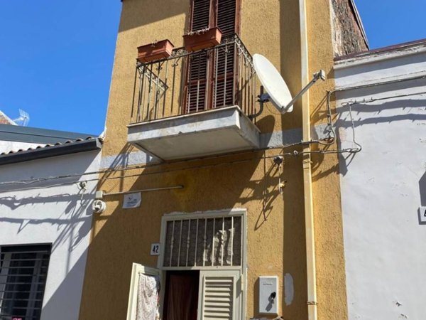 casa indipendente in vendita ad Aci Castello in zona Cannizzaro