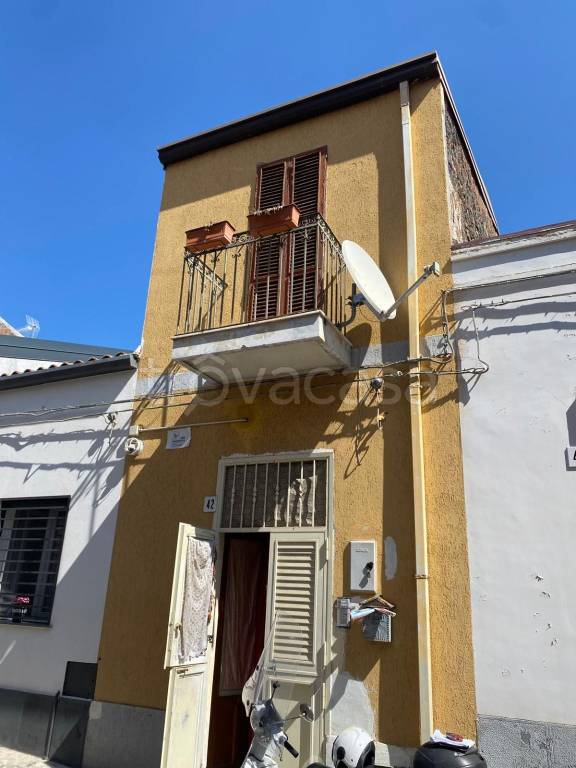 casa indipendente in vendita ad Aci Castello in zona Cannizzaro