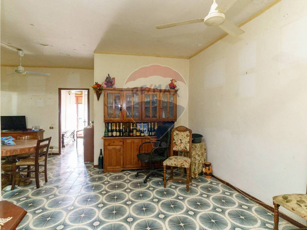 appartamento in vendita ad Aci Castello in zona Aci Trezza