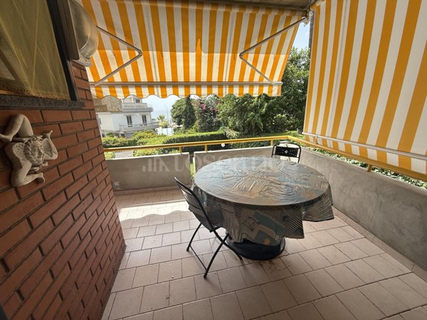 appartamento in vendita ad Aci Castello