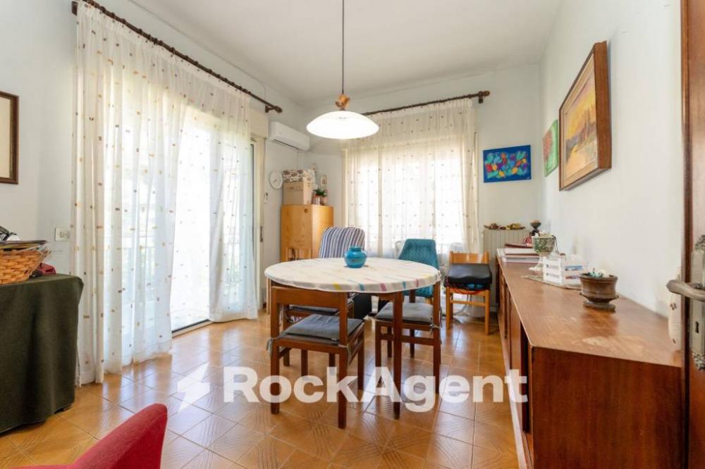 appartamento in vendita ad Aci Castello