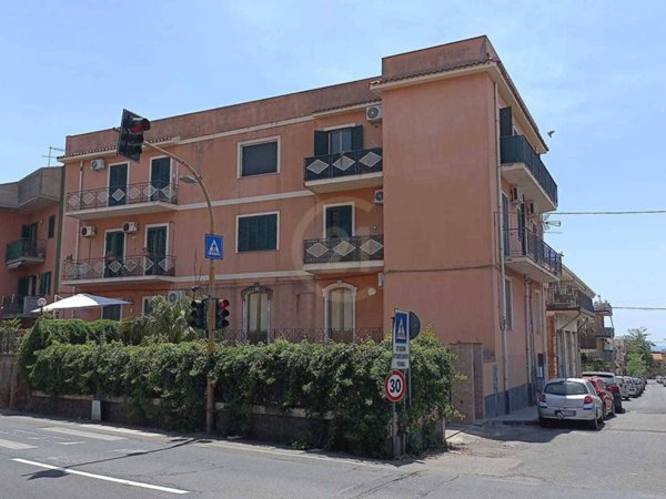 appartamento in vendita ad Aci Castello in zona Cannizzaro