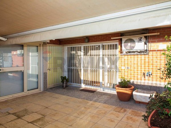 appartamento in vendita ad Aci Castello in zona Cannizzaro