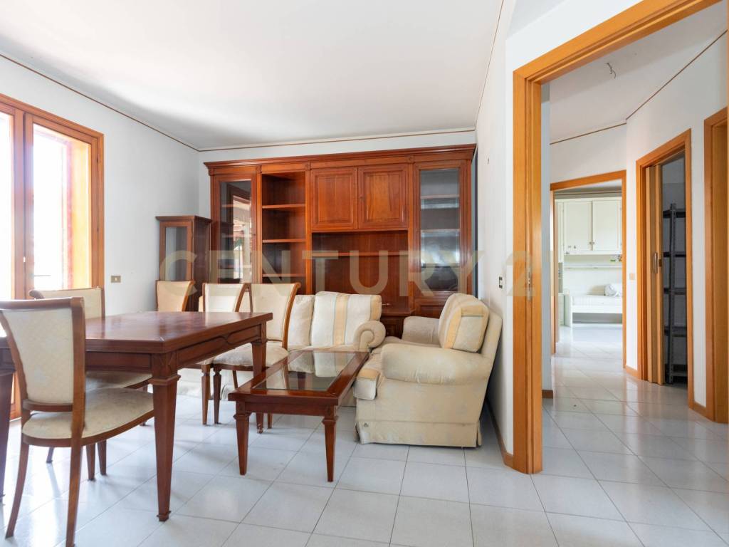 appartamento in vendita ad Aci Castello in zona Cannizzaro