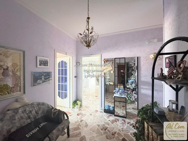 appartamento in vendita ad Aci Castello in zona Ficarazzi