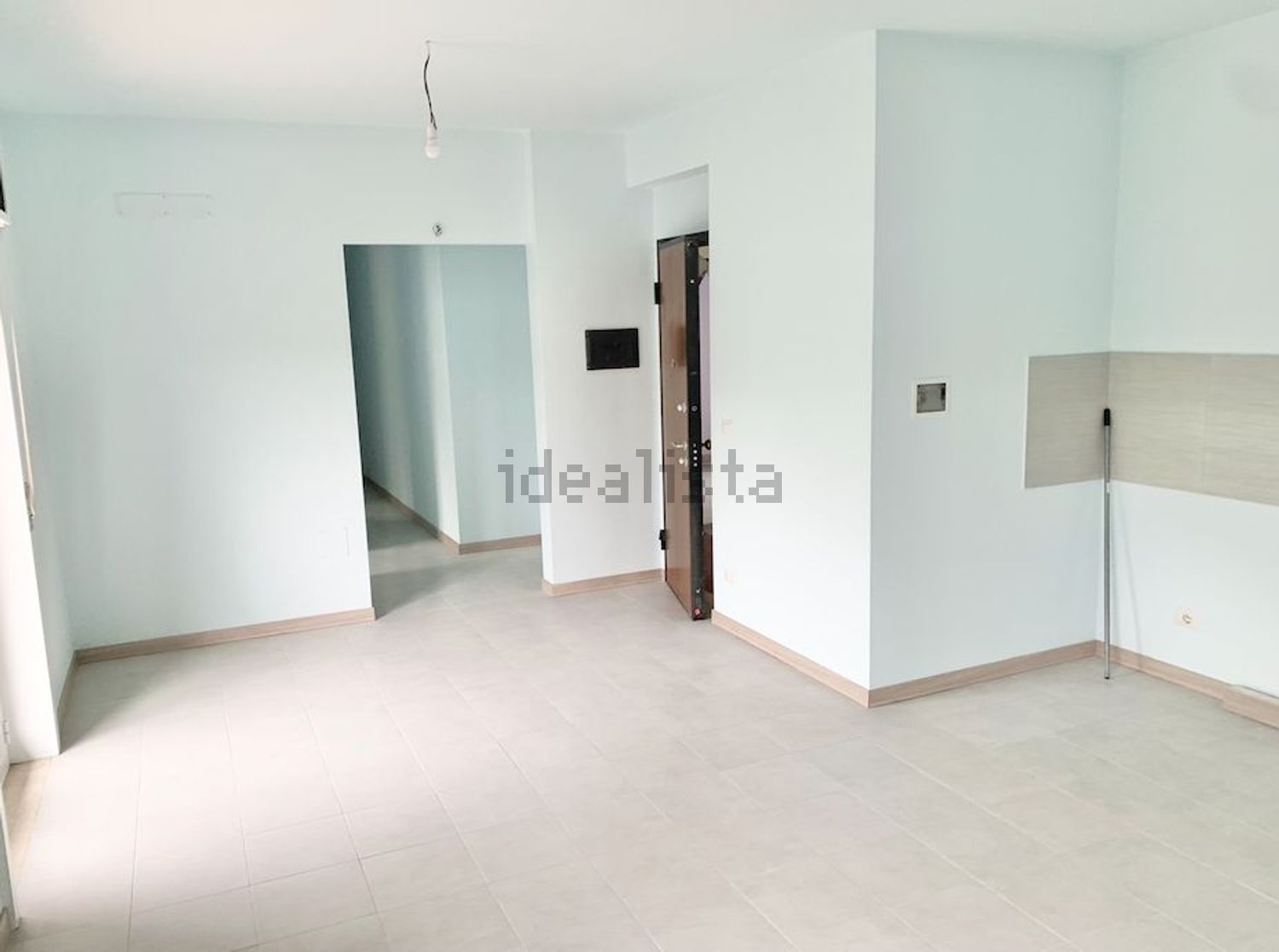 appartamento in vendita ad Aci Castello