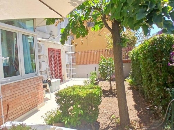 appartamento in vendita ad Aci Castello in zona Cannizzaro