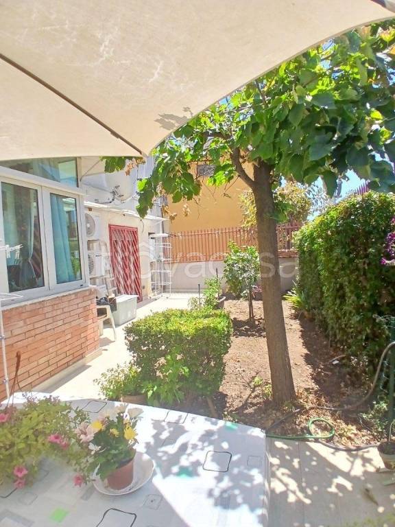 appartamento in vendita ad Aci Castello in zona Cannizzaro