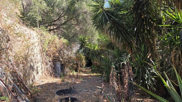 villa in vendita ad Aci Castello