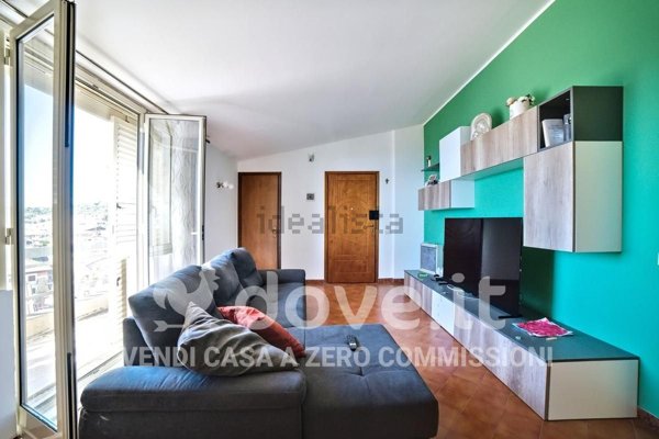 appartamento in vendita ad Aci Castello