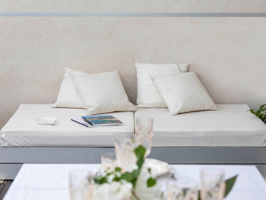 appartamento in vendita ad Aci Castello