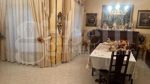 appartamento in vendita ad Aci Castello in zona Ficarazzi
