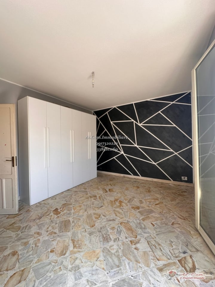 appartamento in vendita ad Aci Castello in zona Ficarazzi