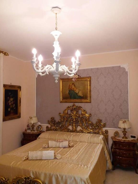 appartamento in vendita ad Aci Castello