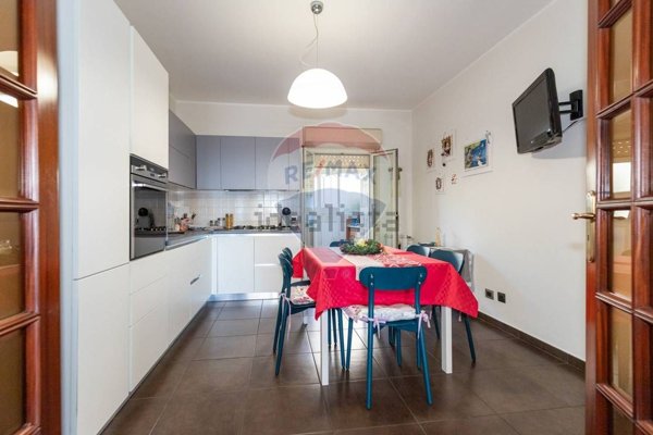 appartamento in vendita ad Aci Castello