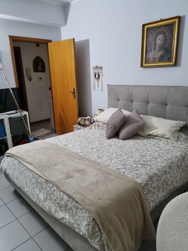 appartamento in vendita ad Aci Castello